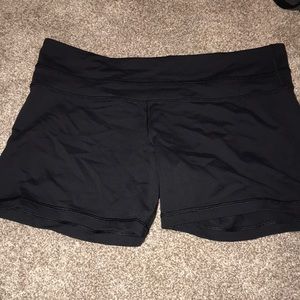 Lululemon Soandex shorts